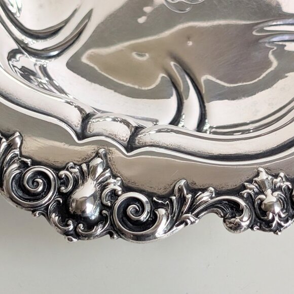 Meriden Britannia Company Sterling Silver Foliate Scrolls Art Nouveau Bowl 8.5" - Picture 4 of 12